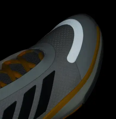 ADIDAS BOUNCE LEGENDS Blanc jaune — photo 5