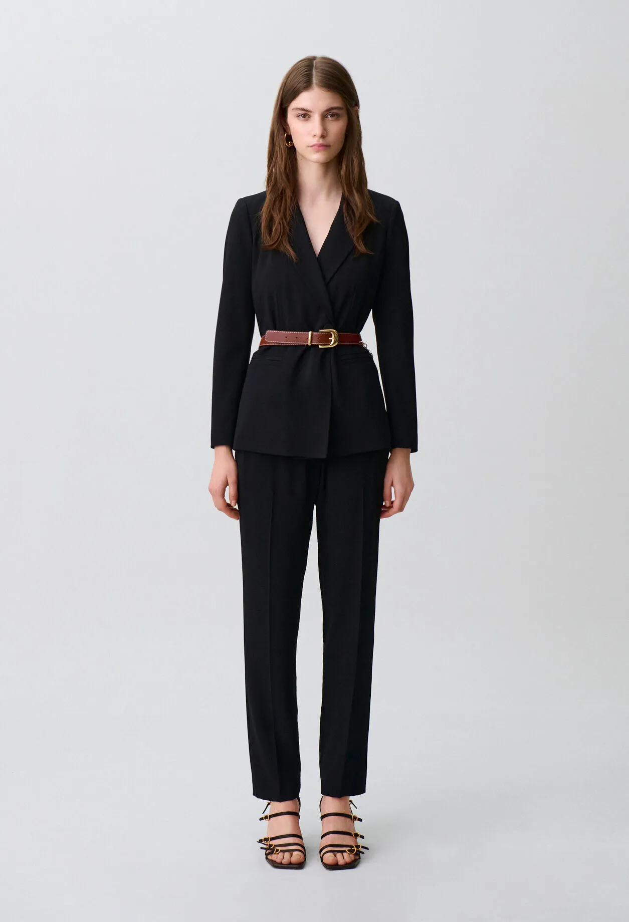 Veste tailleur ceinturée