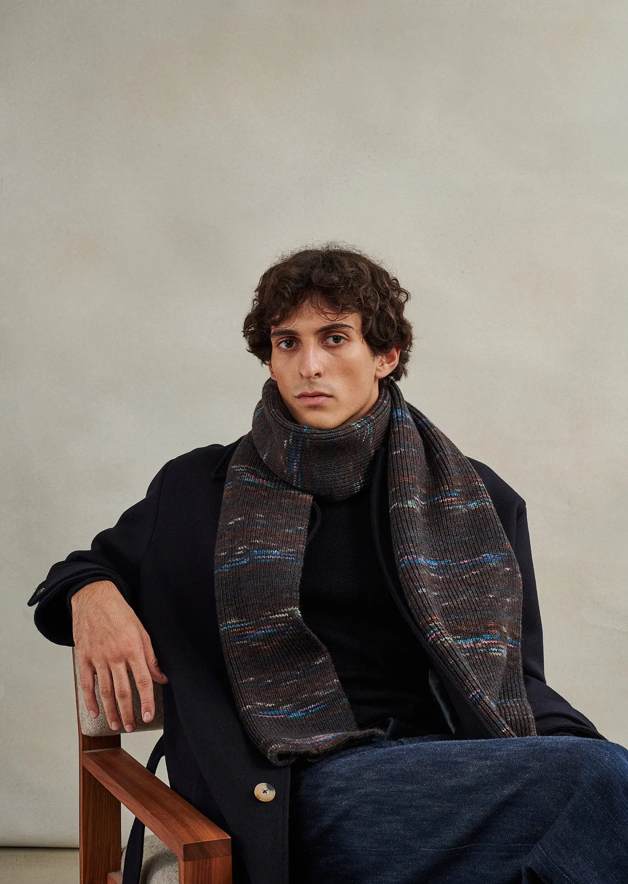 Knitted scarf