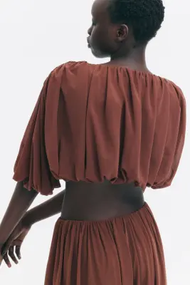 Crop top avec base à effet boule - Marron — photo 4