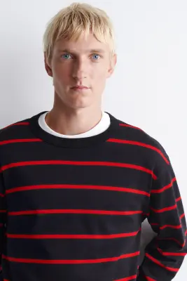 T-SHIRT DÉCONTRACTÉ À MANCHES LONGUES EN JERSEY - NAVY / RED / STRIPED — photo 2