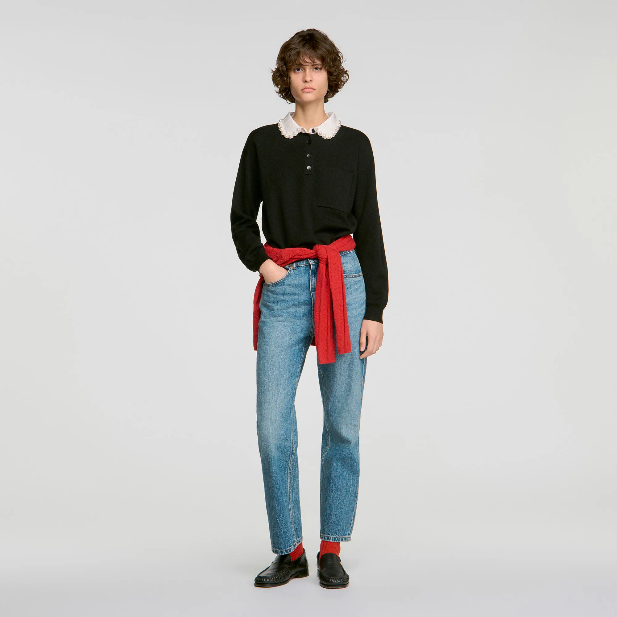 Pull col polo orné de perles