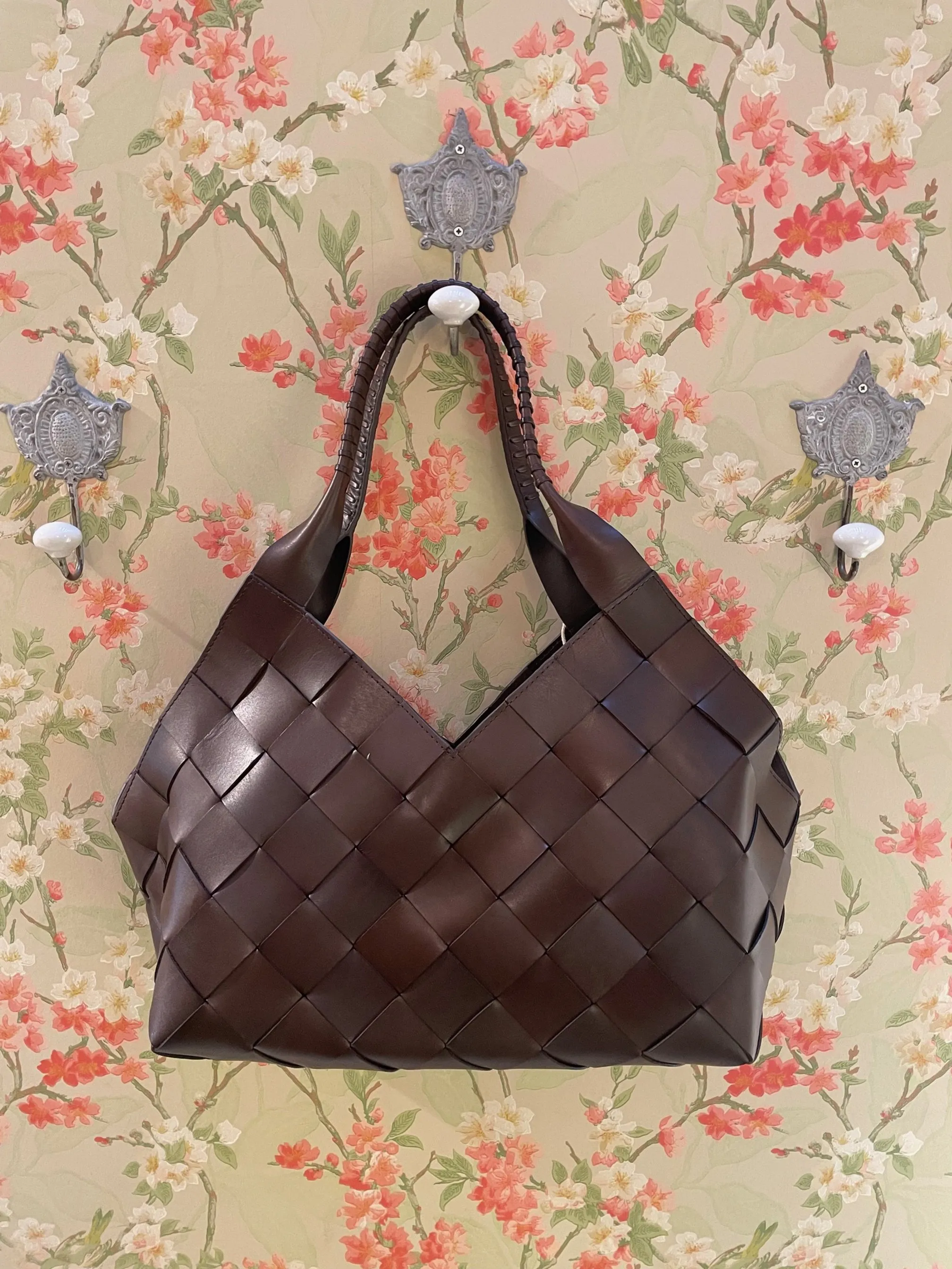 Nouveau ! DRAGON DIFFUSION Sac Castello Dark Brown