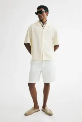 Chemise Relaxed Fit avec col cubain - Crème — photo 1