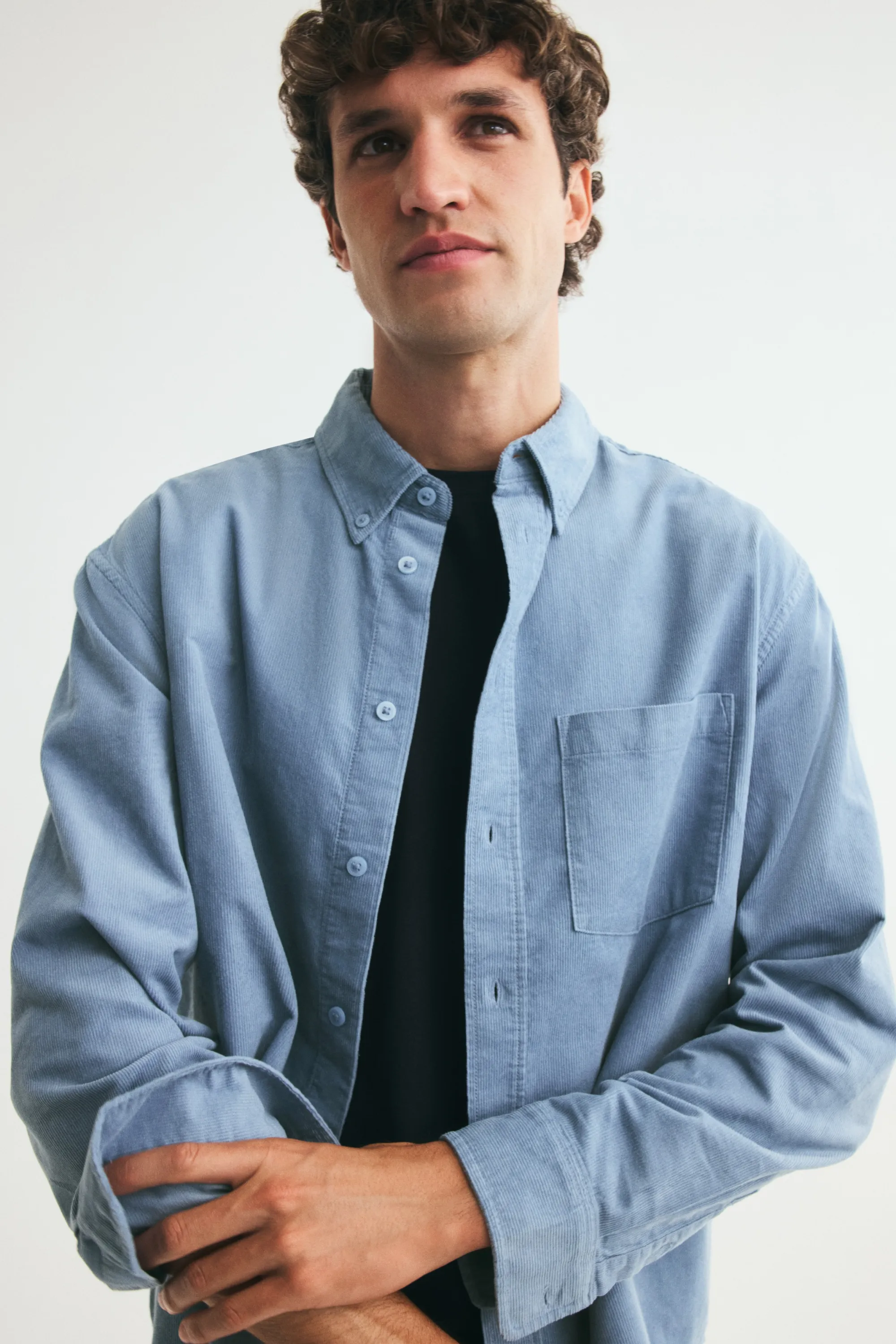 Chemise Regular Fit en velours côtelé - Bleu clair