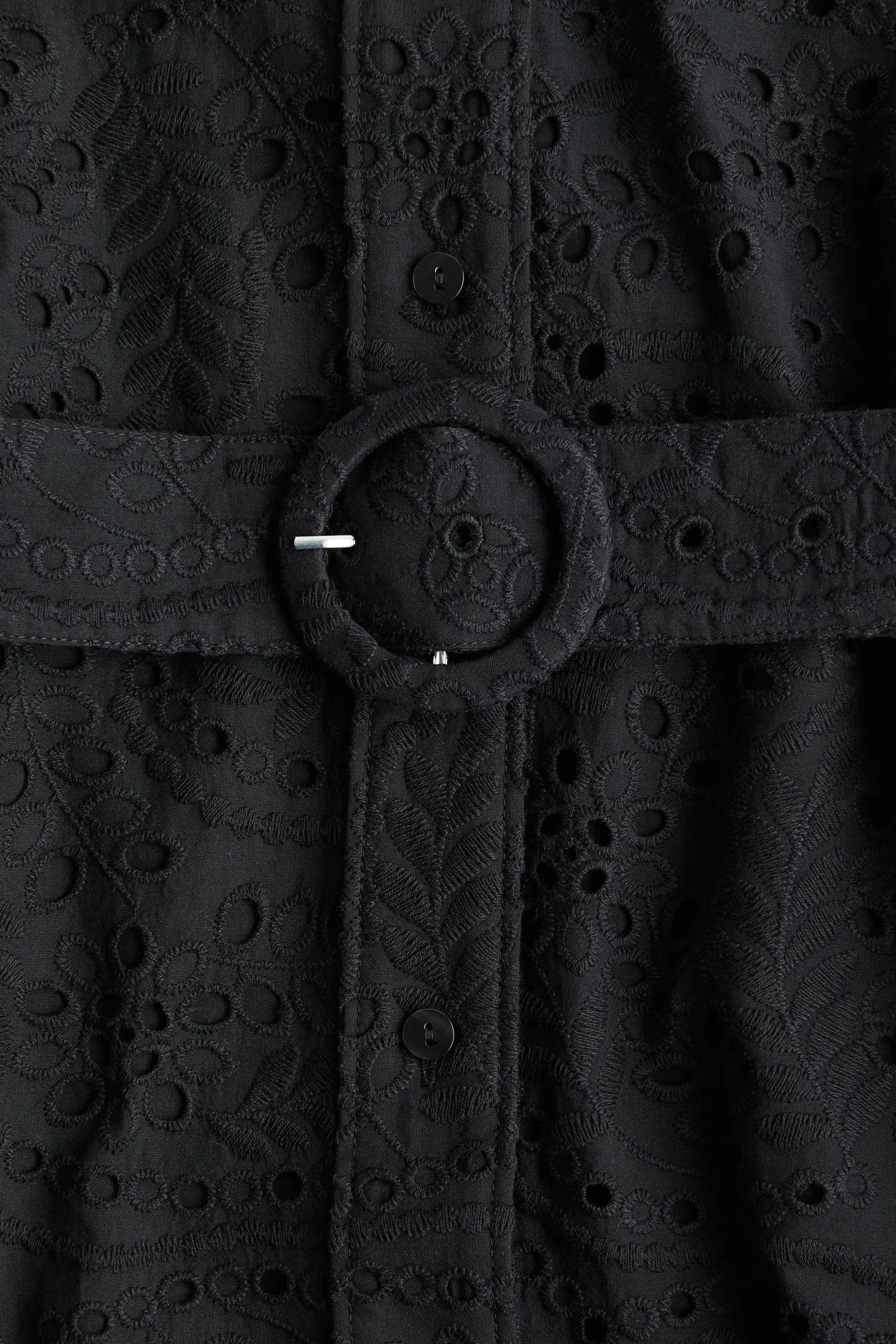 Robe chemise avec broderie anglaise - Noir