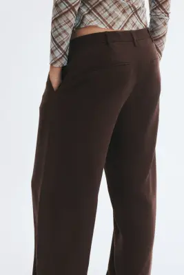 Pantalon chic avec jambes barrel - Beige clair — photo 4