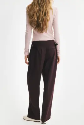 Pantalon à pinces avec pattes - Marron foncé — photo 2