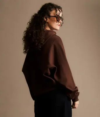 Jiji Studios – Sweat Célénie Chocolat — photo 3