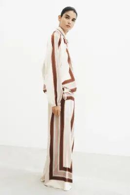 Pantalon à cordon en satin - Crème/motif — photo 4