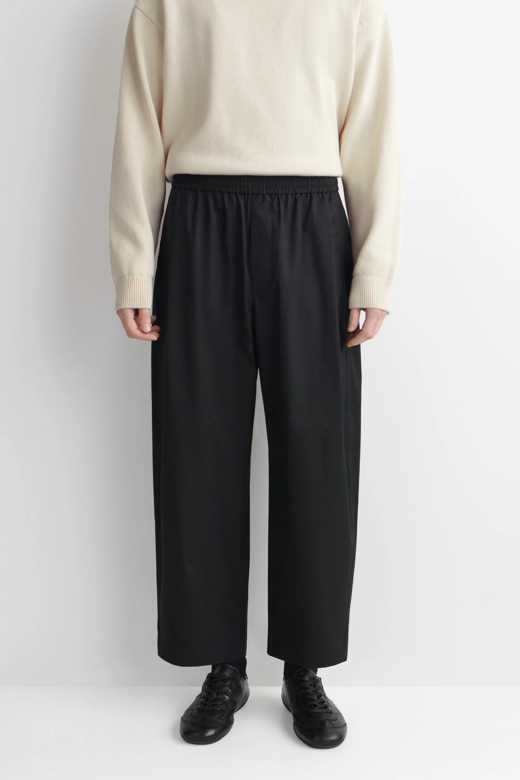 PANTALON COURT LARGE DÉCONTRACTÉ TAILLE ÉLASTIQUÉE - NOIR