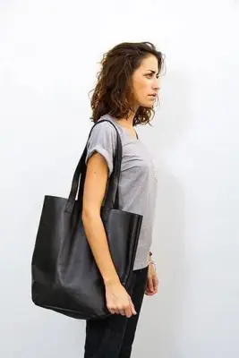 Sac cuir Falkor – Mamamushi Studio
