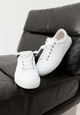 Les baskets - Blanc — photo 4