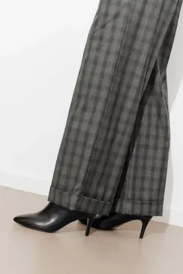 Pantalon large à carreaux — photo 5