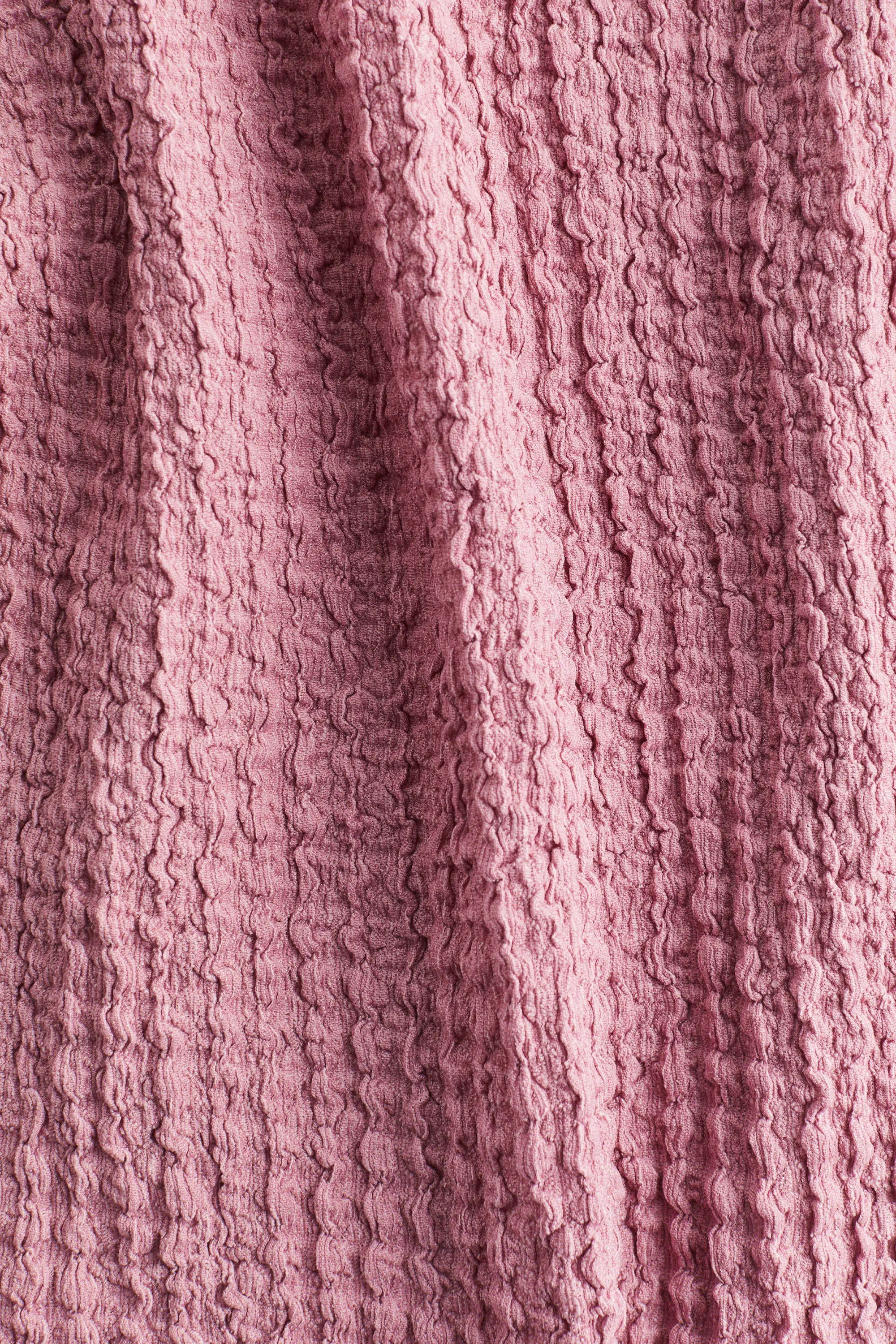 Top froissé avec détails surjetés - Rose ancien
