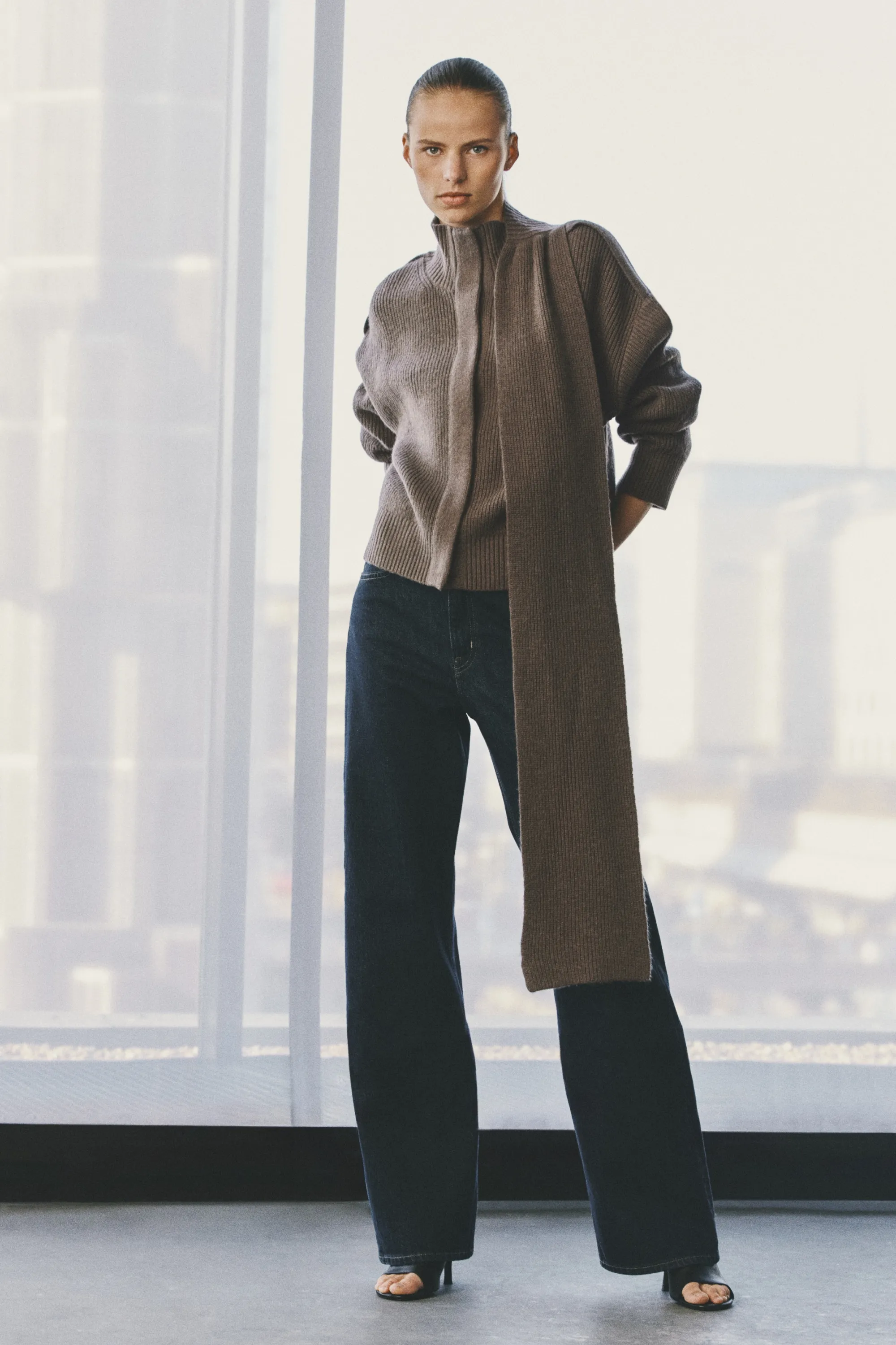 Gilet avec écharpe - Taupe foncé