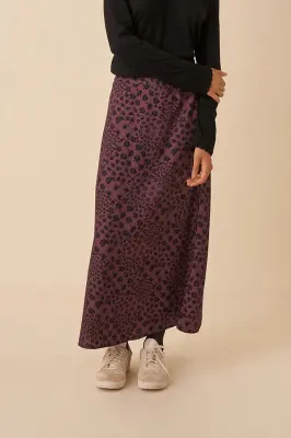 tee-shirt izolene bitume — photo 2