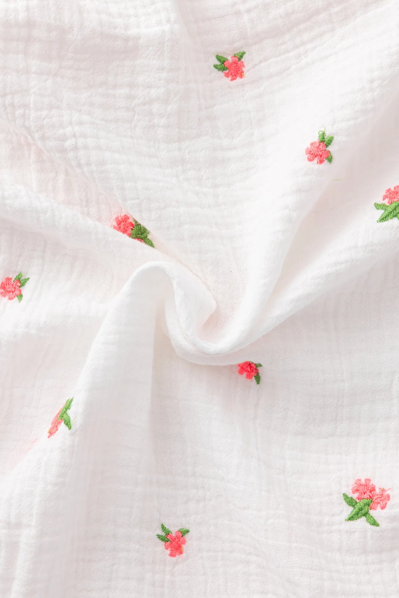 Coupon 3 m gaze de coton brodé