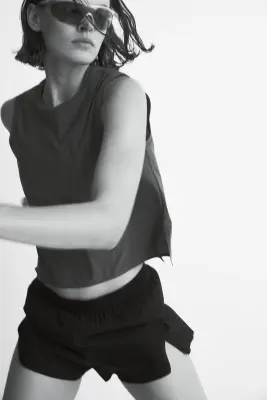 Débardeur de sport CoolMove™ - Fumée — photo 4