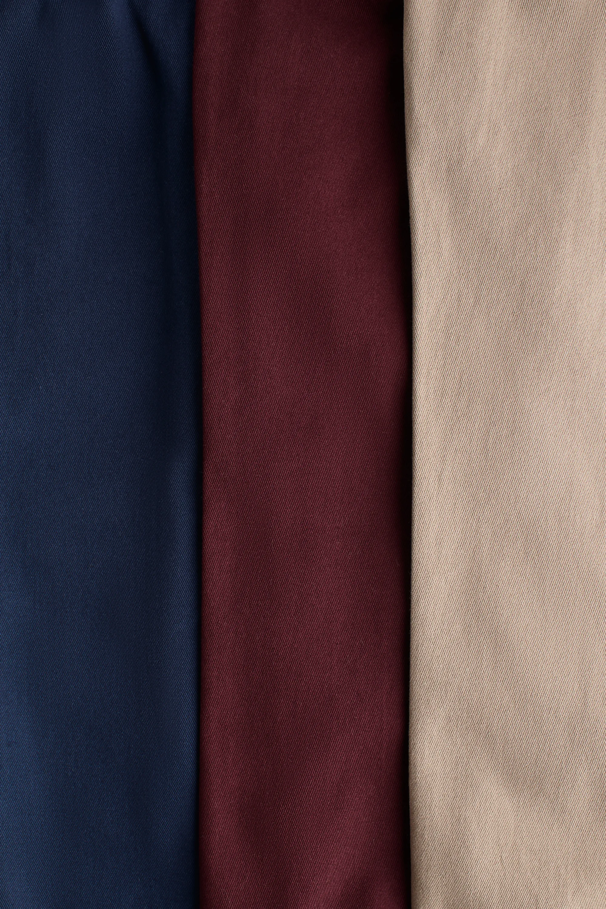 Lot de 3 pantalons jogger en twill de coton - Bleu marine/rouge foncé/beige