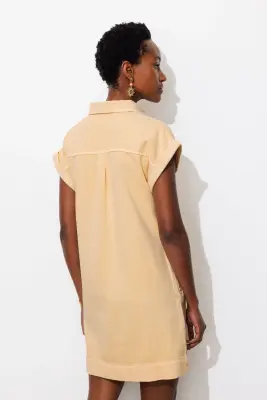 Robe courte en toile Femme — photo 4
