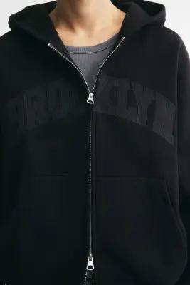 Veste imprimée Oversized Fit avec capuche et zip - Noir/Brooklyn — photo 2