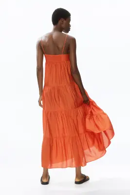 Robe à étages avec bretelles fines - Orange — photo 3