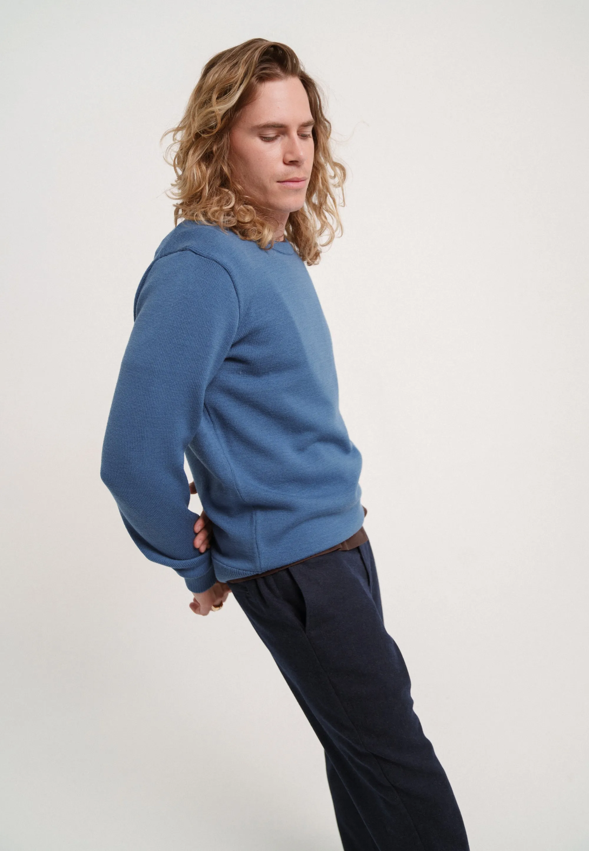 Le pull épais - Bleu tempête