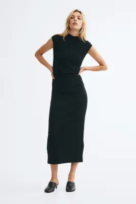 Robe sans manches avec col cheminée - Noir — photo 1