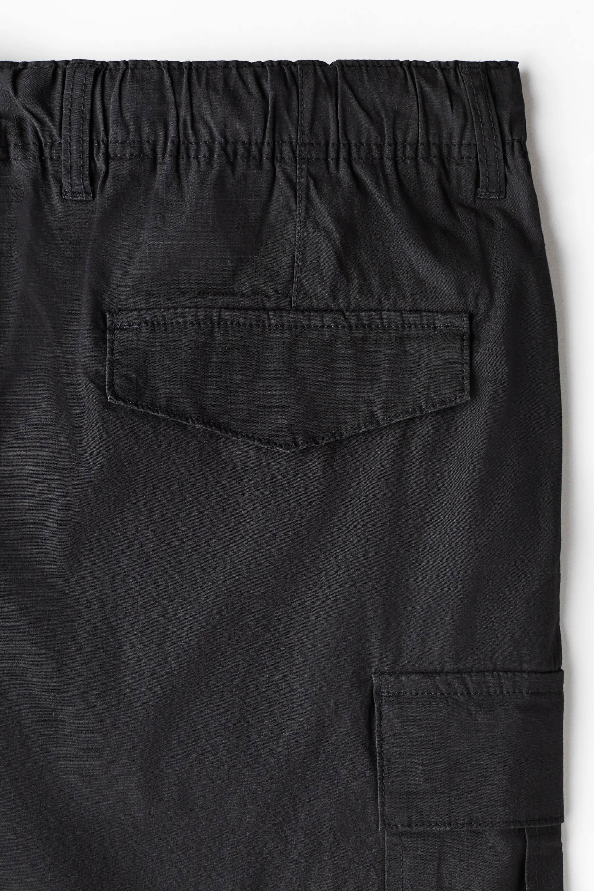 Pantalon cargo Regular Fit en tissu ripstop - Noir
