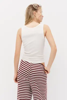 Pantalon en maille - Blanc/rayures rouge foncé — photo 2