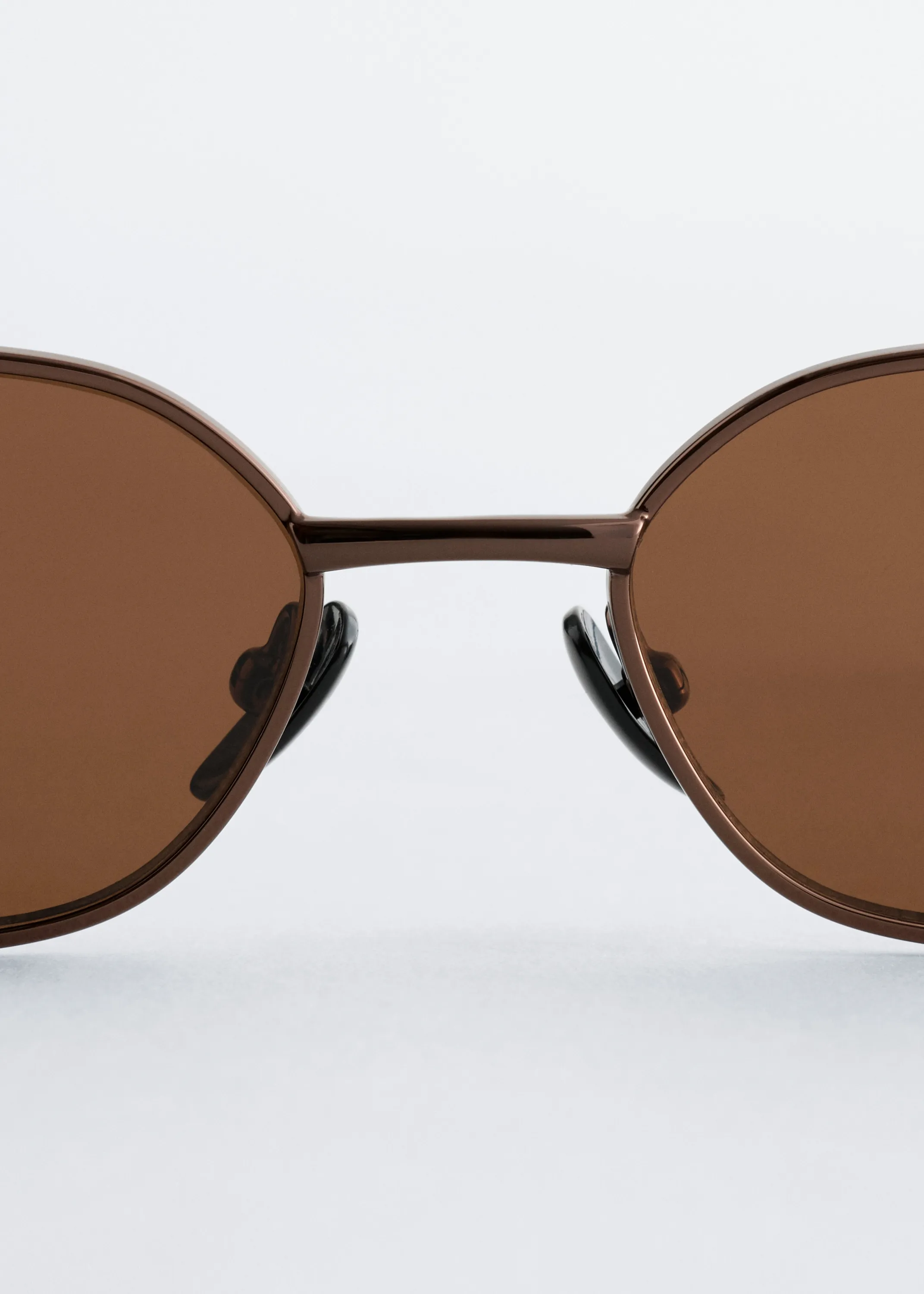 Lunettes de soleil à monture rectangulaire et fine - Marron foncé