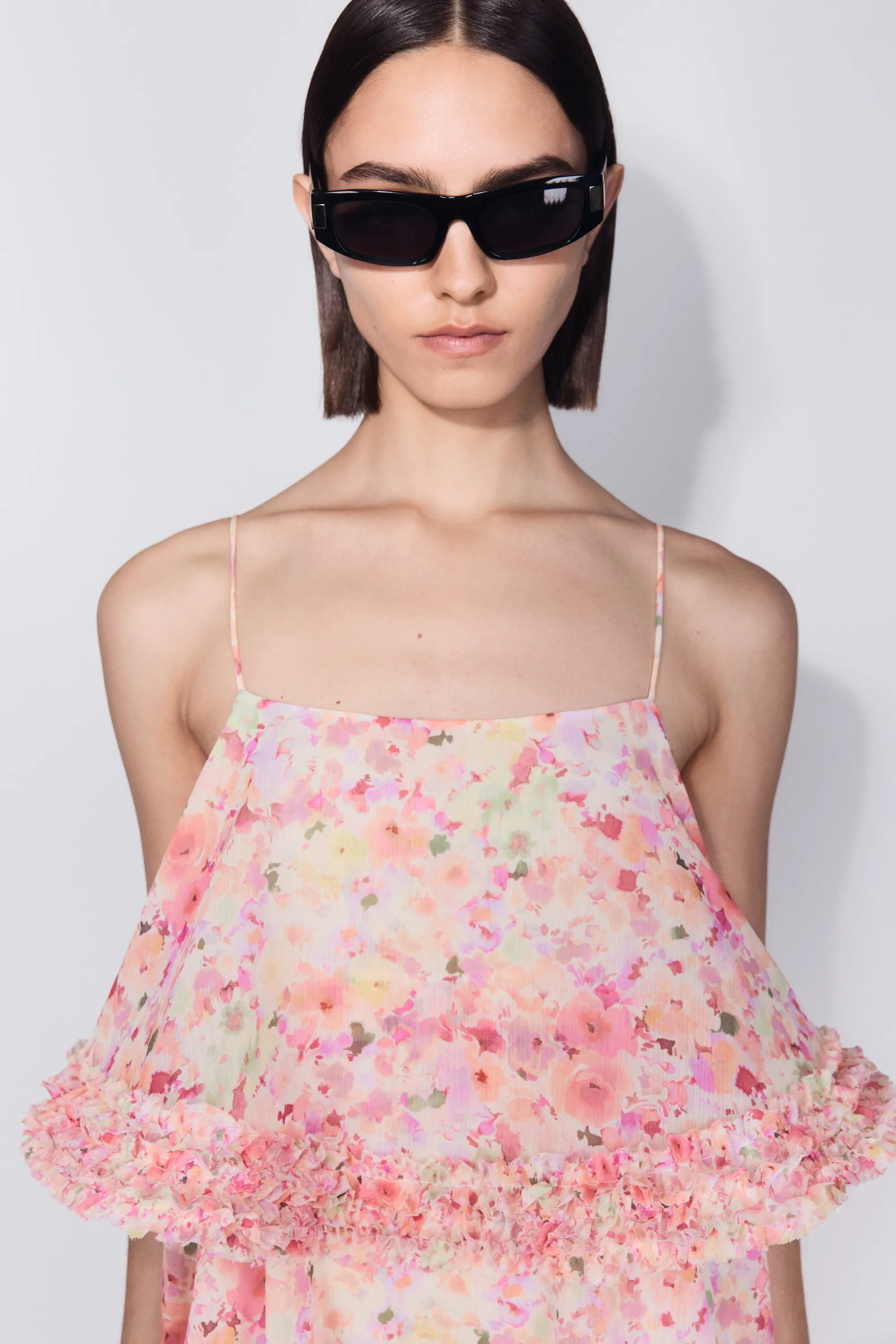 Robe à étages avec détails ruchés - Rose pêche/fleuri