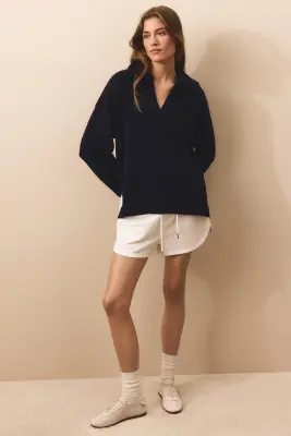 Pull en maille fine avec col - Bleu marine — photo 2