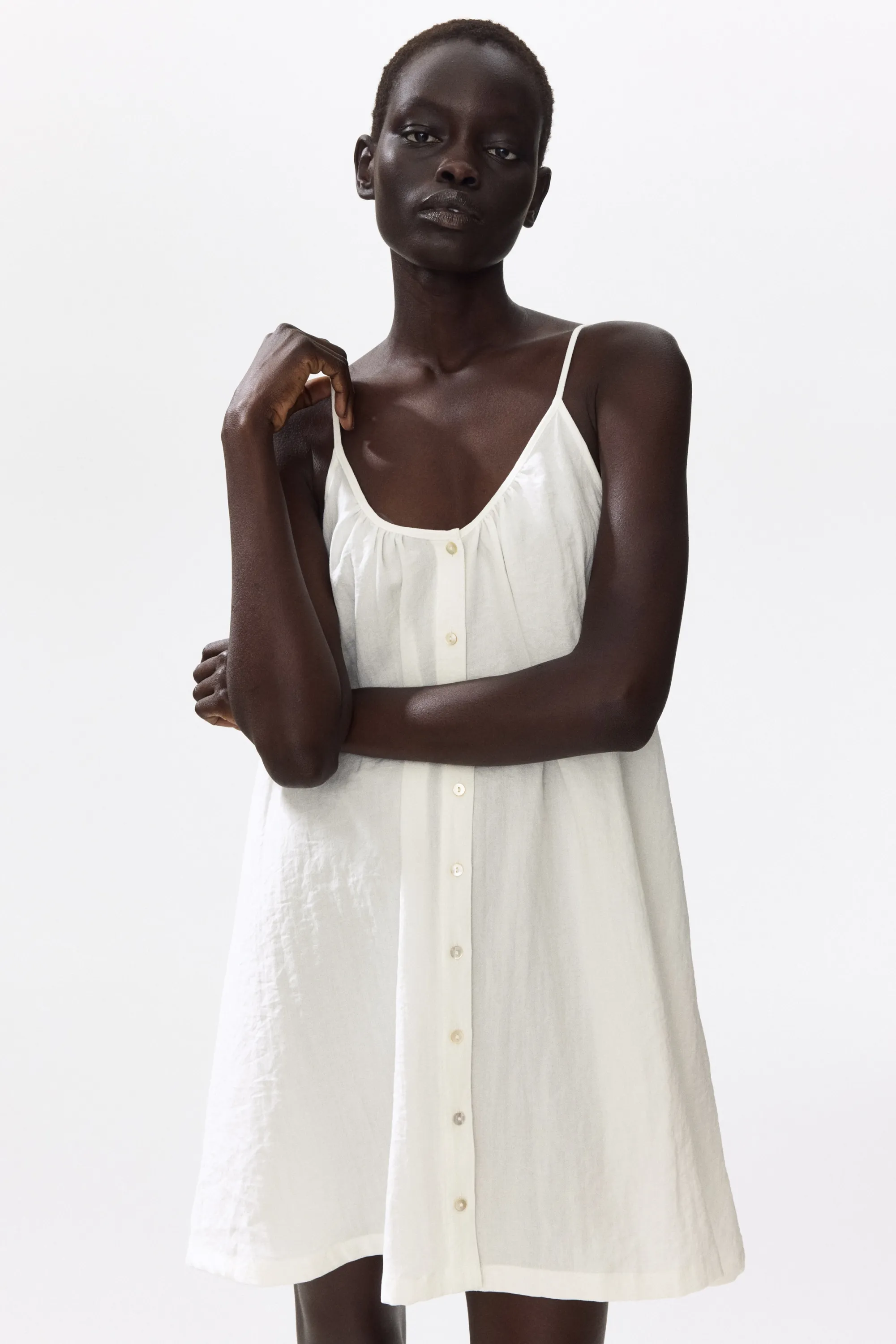 Robe à boutons en crêpe - Crème