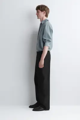 PANTALON DROIT DÉCONTRACTÉ EN MÉLANGE DE LAINE - NOIR — photo 2