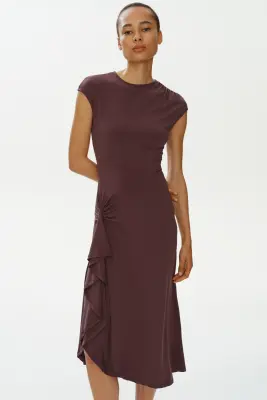 Robe en jersey avec panneau drapé - Marron foncé — photo 1