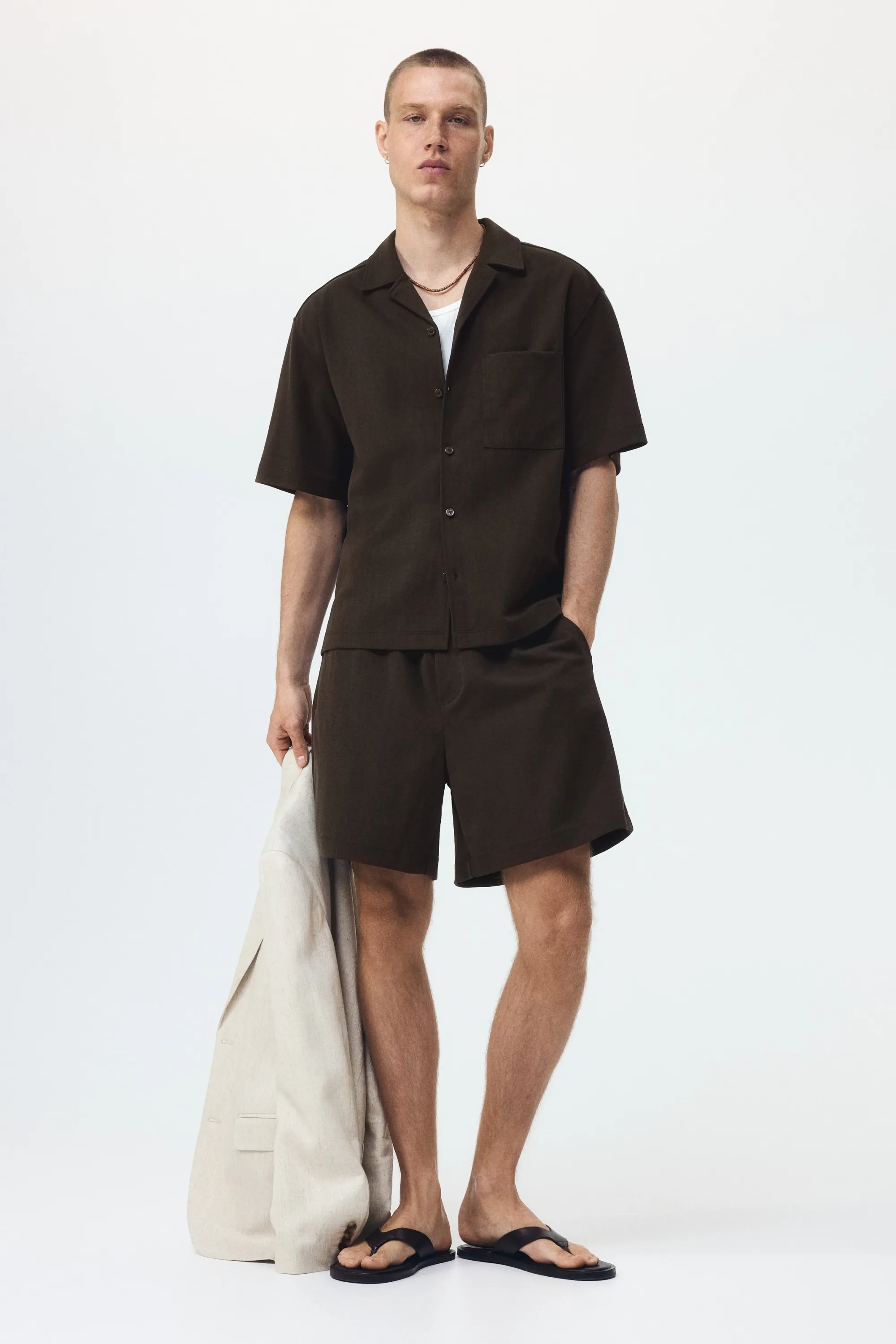Chemise Relaxed Fit avec col cubain - Vert kaki foncé