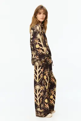 Pantalon en twill avec imprimé fleuri - Noir/fleuri — photo 1