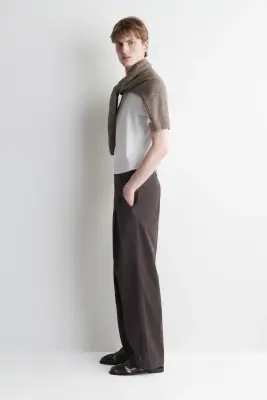 PANTALON LARGE DÉCONTRACTÉ À PLIS - BRUN — photo 3
