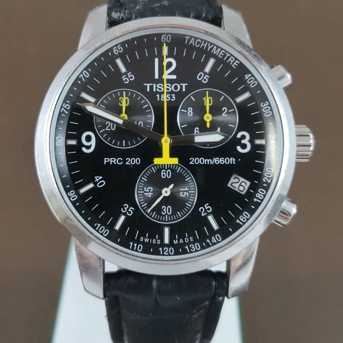 Montre a quartz t461 prc 200