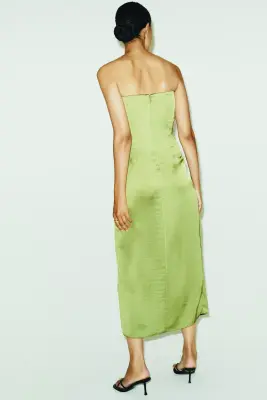 Robe bandeau en satin - Vert olive — photo 2