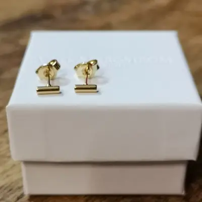 Pytte, 4 mm stick earrings — photo 4