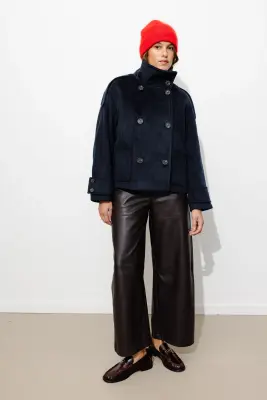 Manteau court et doux Femme — photo 3