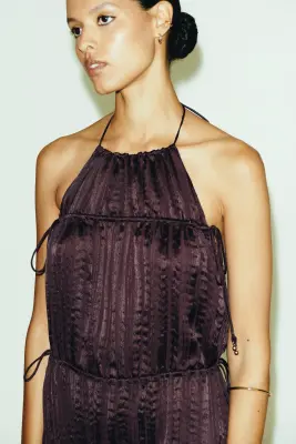 Robe dos nu avec cordons de serrage - Marron foncé — photo 1
