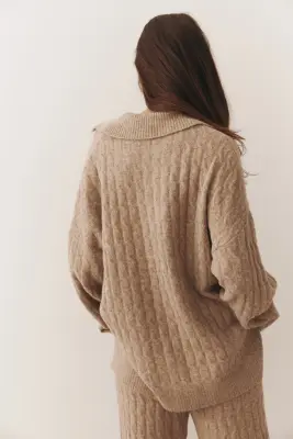 Pull façon polo en maille torsadée - Beige ancien — photo 3