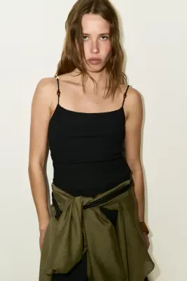 Top à bretelles fines avec perles fantaisie - Noir — photo 3