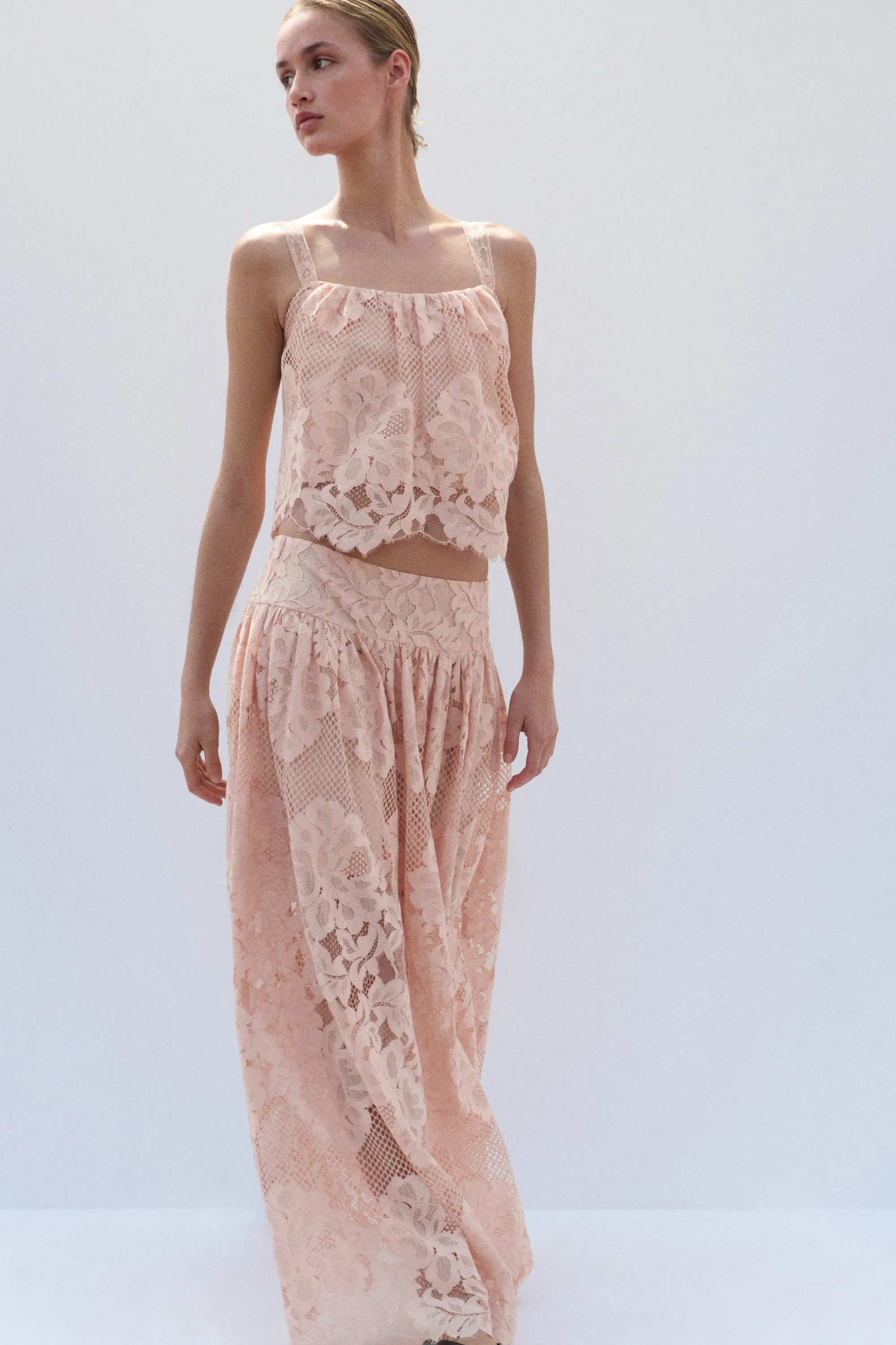 Jupe festonnée en dentelle - Rose ancien