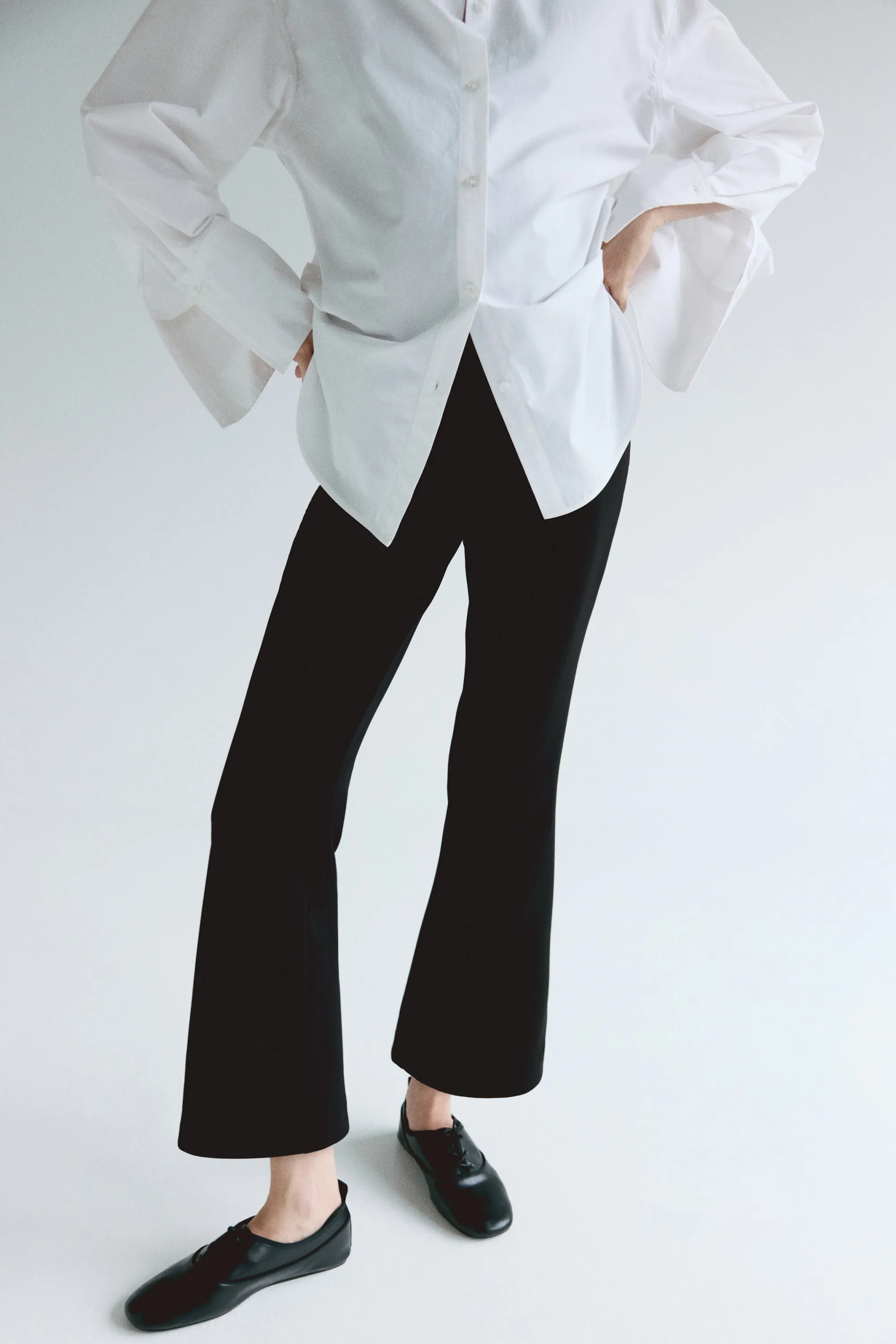 MAMA Pantalon évasé en interlock - Noir