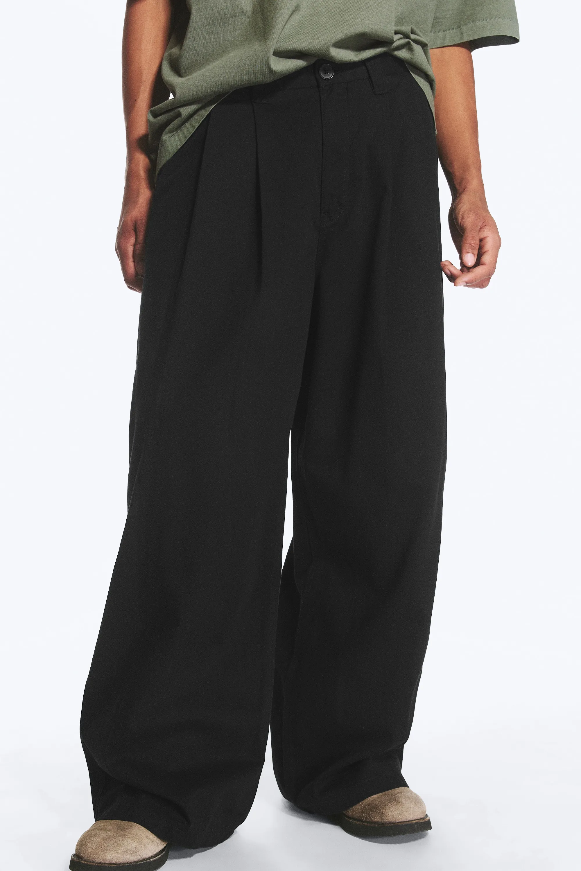 Chino baggy plissé en sergé Otis - Noir